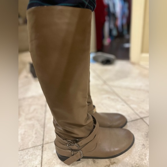 Italina Boutique Purchased Chestnut buckle riding boots Size 8.5 - Picture 7 of 8